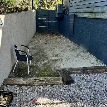 Maison d'hôtes La yourte de Nîmes, sauna, spa , jacuzzi piscine et aire de jeux privatif Caveirac